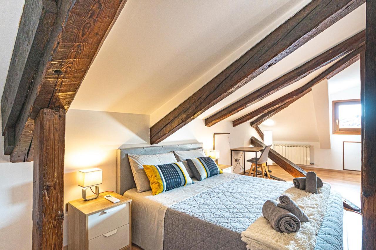 Rialto Apartment With Canal Grande View Venise Extérieur photo