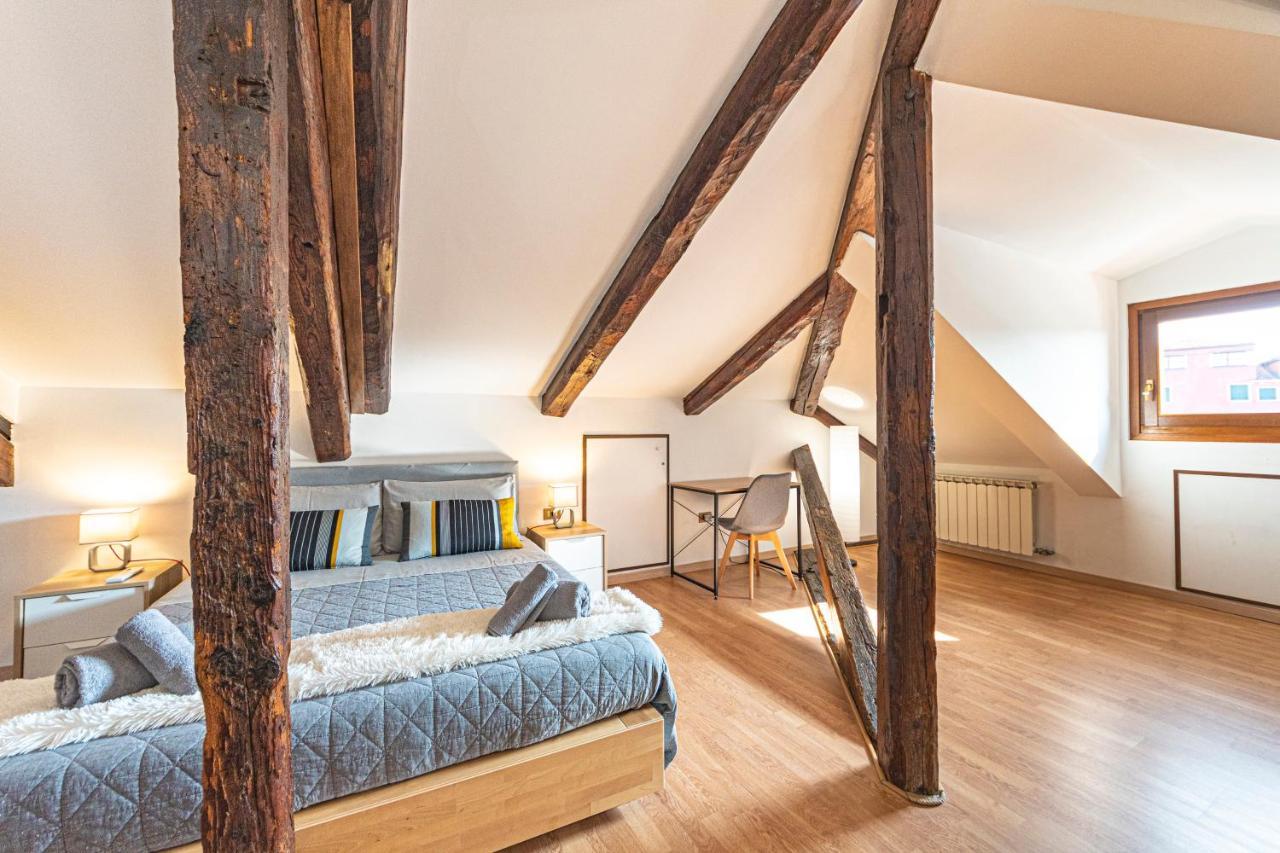 Rialto Apartment With Canal Grande View Venise Extérieur photo