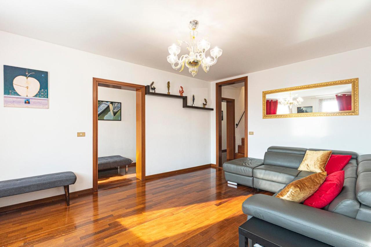 Rialto Apartment With Canal Grande View Venise Extérieur photo